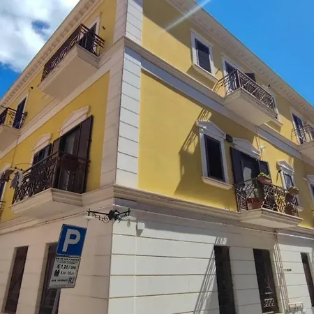 Pieno Centro- *
